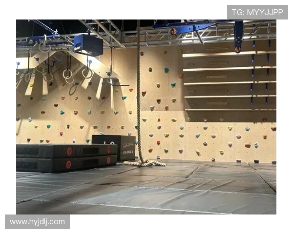 北京攀岩队的拼搏历程与极限运动联赛的辉煌瞬间